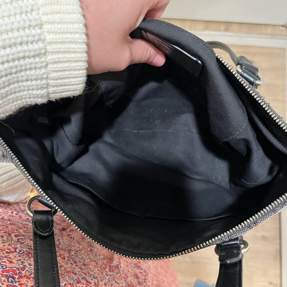 Coach Tote - Picture 5 of 6